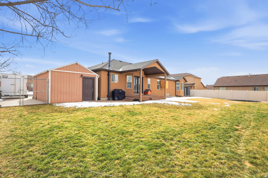 332 W 700 N Santaquin, UT 84655