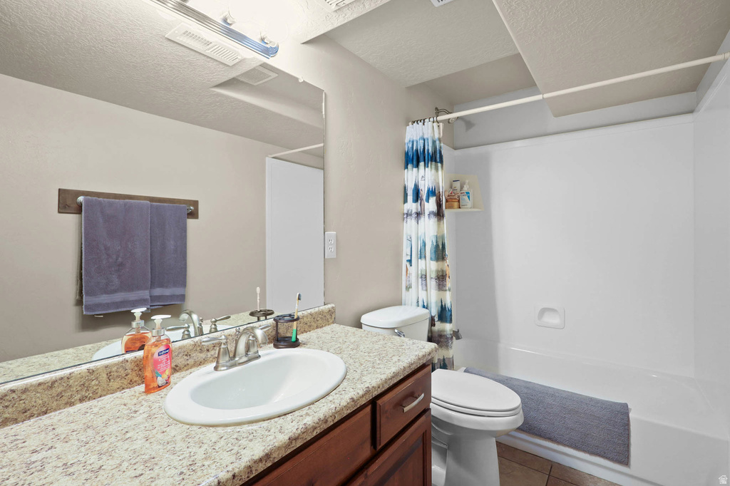 332 W 700 N Santaquin, UT 84655