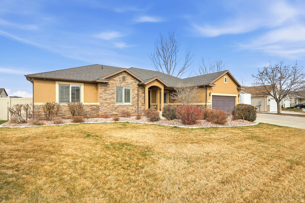 332 W 700 N Santaquin, UT 84655