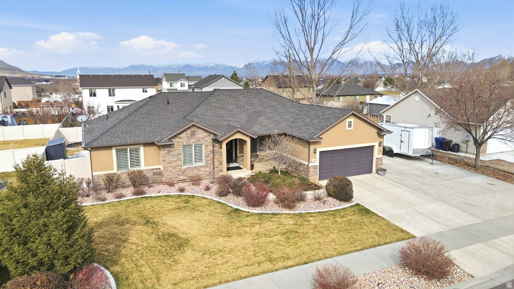 332 W 700 N Santaquin, UT 84655