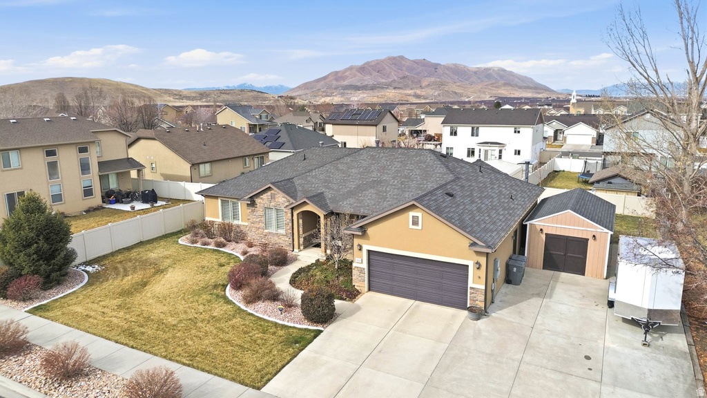 332 W 700 N Santaquin, UT 84655