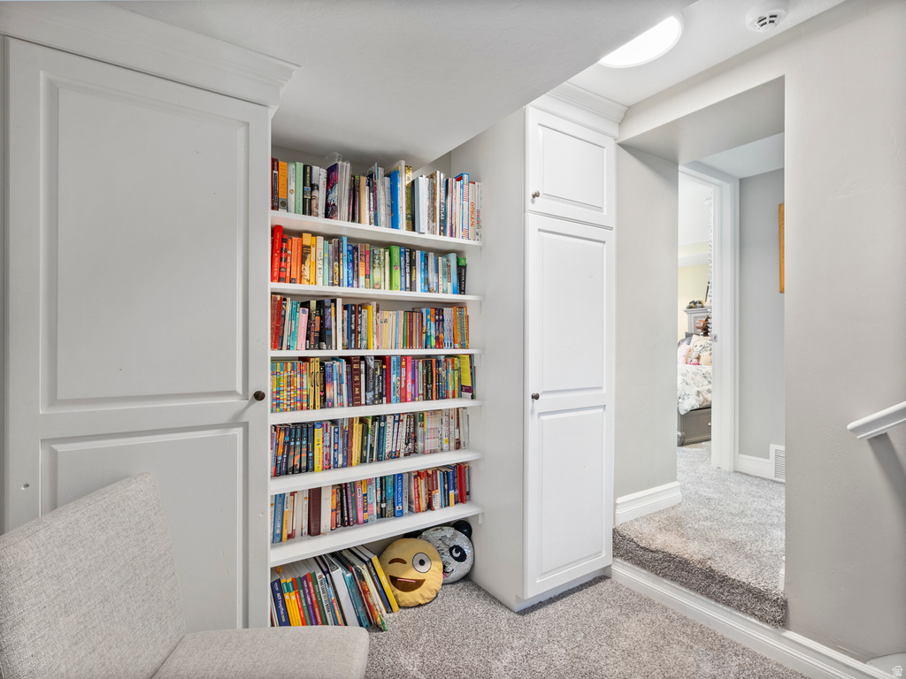 206 N E STREET Salt Lake City, UT 84103