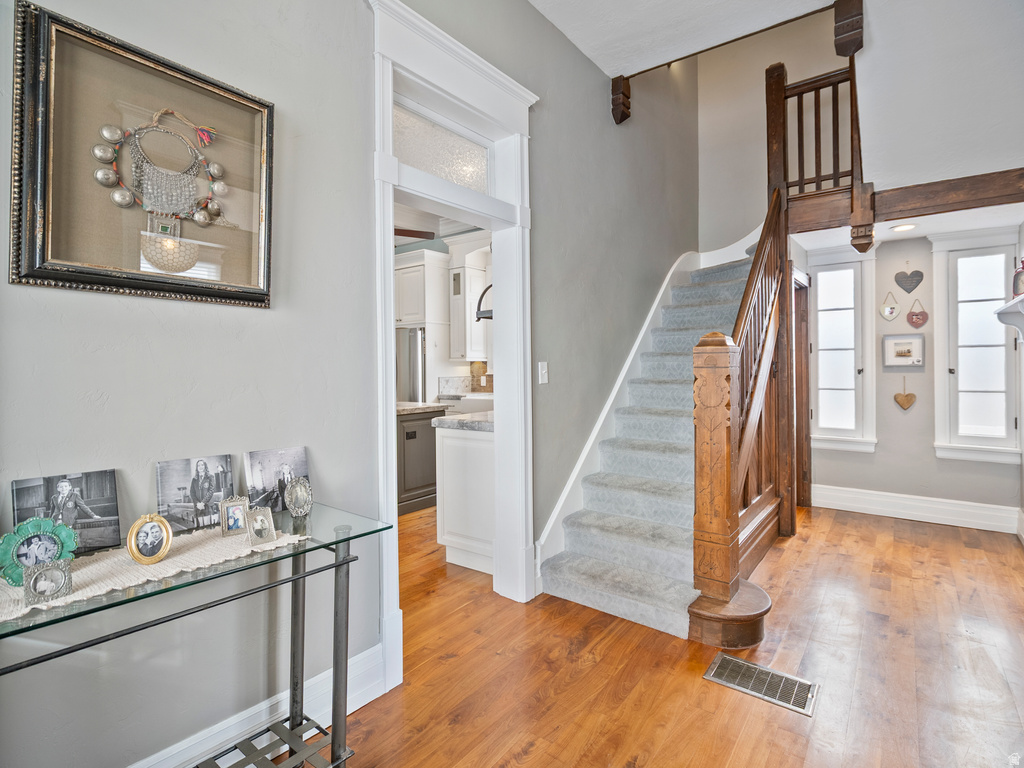 206 N E STREET Salt Lake City, UT 84103