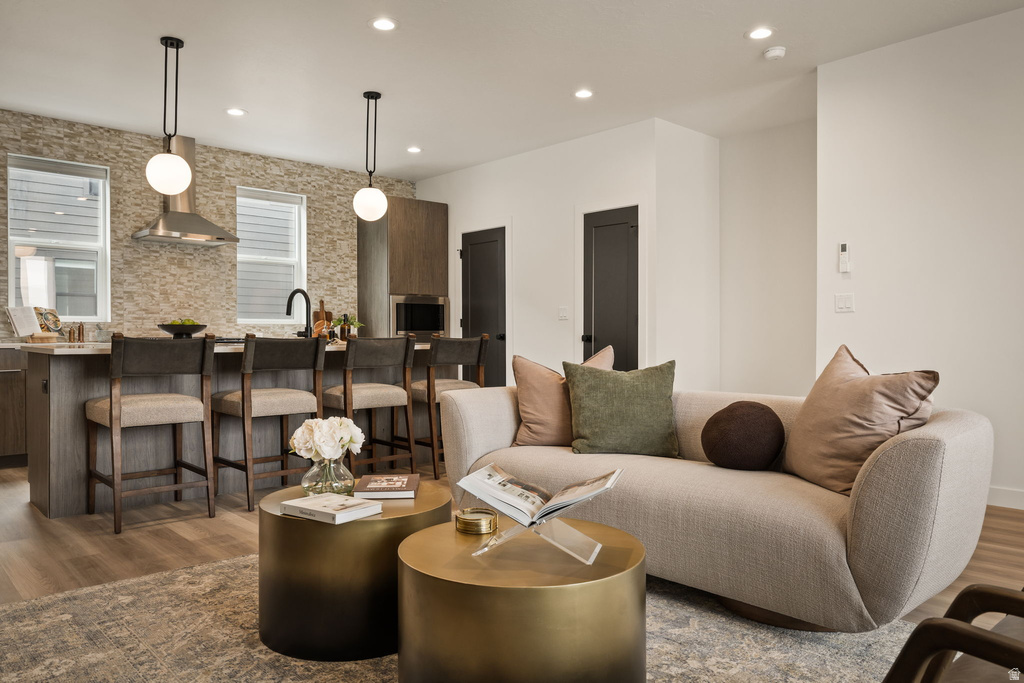 595 E SAVVY CV #46 Salt Lake City, UT 84107