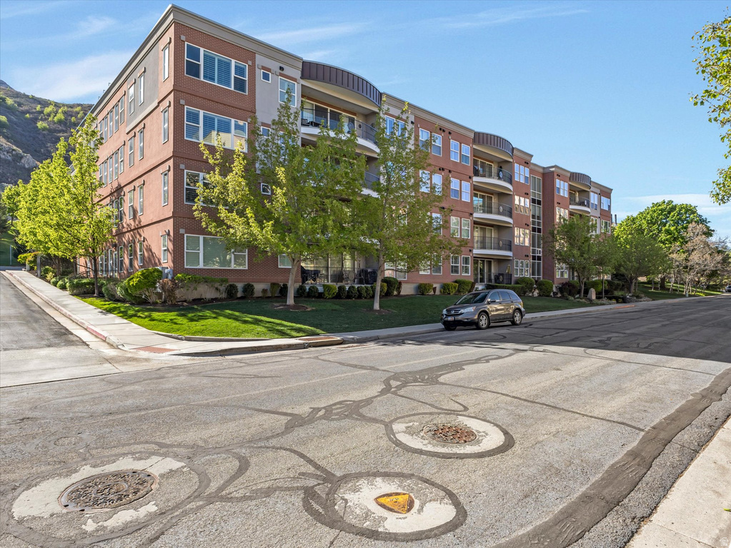 925 S DONNER WAY #3400 Salt Lake City, UT 84108