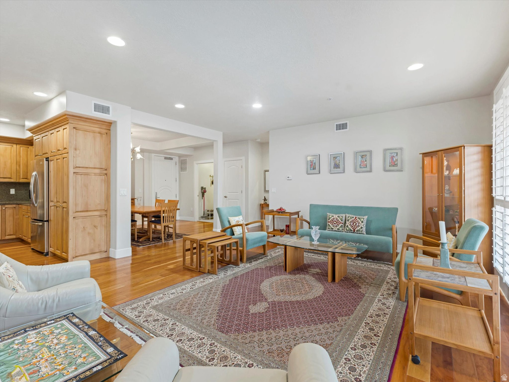 925 S DONNER WAY #3400 Salt Lake City, UT 84108