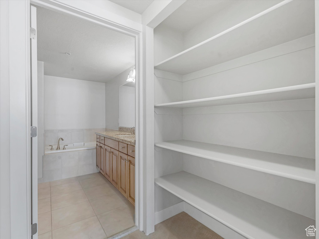 925 S DONNER WAY #3400 Salt Lake City, UT 84108