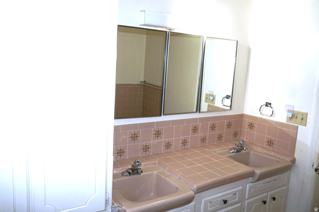 261 N 500 E American Fork, UT 84003