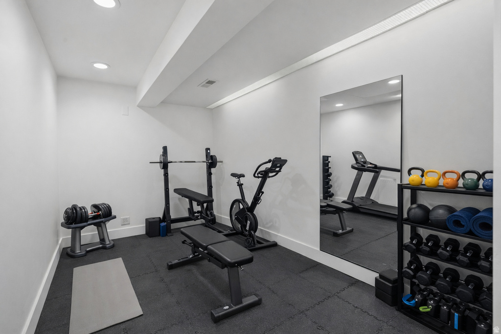 4585 S IDLEWILD RD Salt Lake City, UT 84124