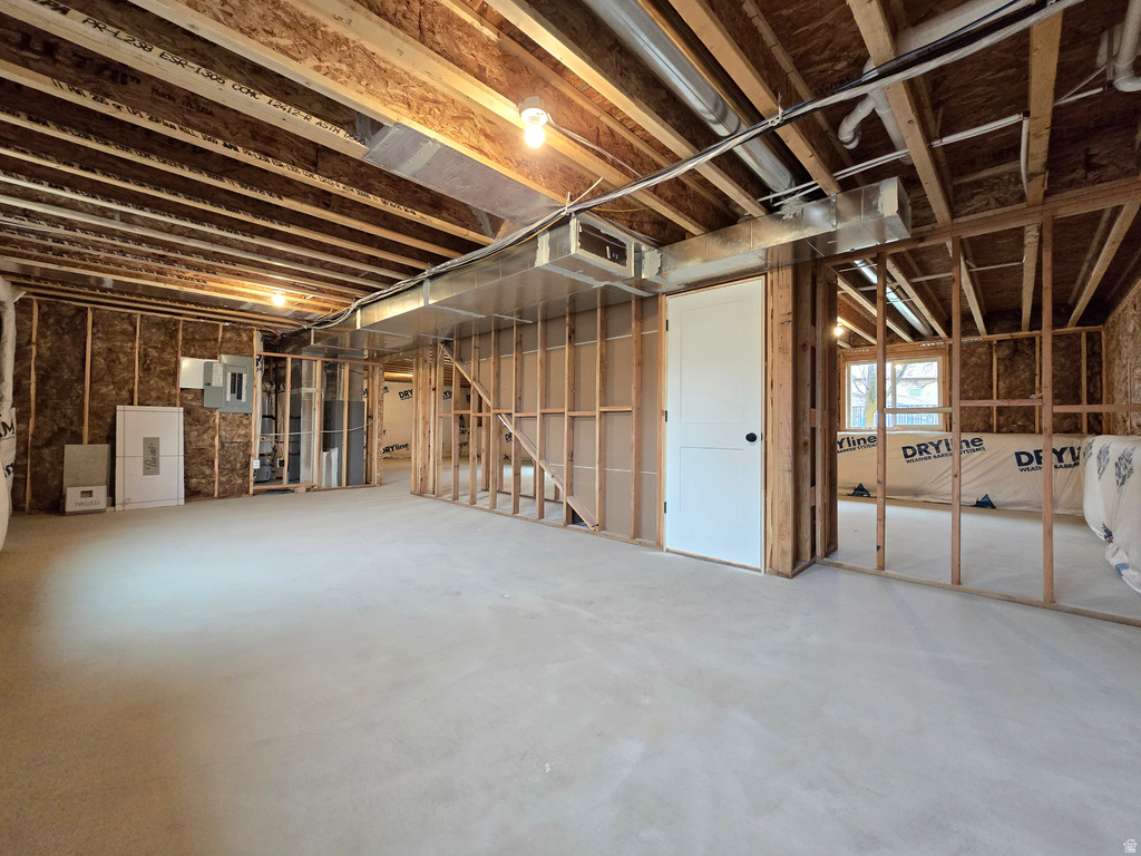 1019 W 200 N Clearfield, UT 84015