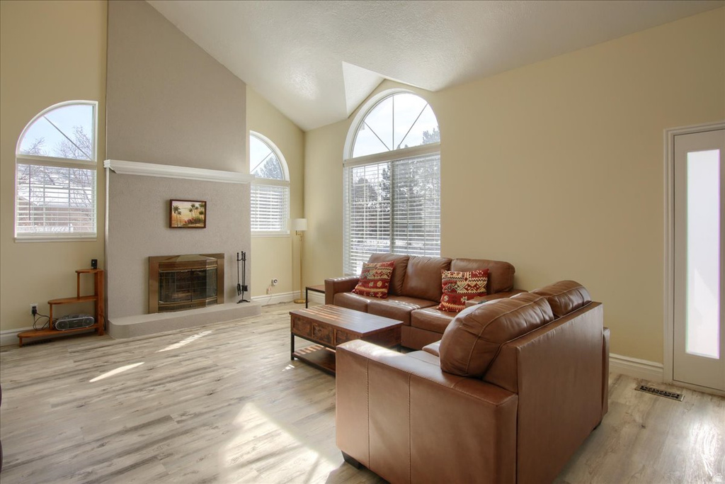 1147 EASTRIDGE DR Logan, UT 84321