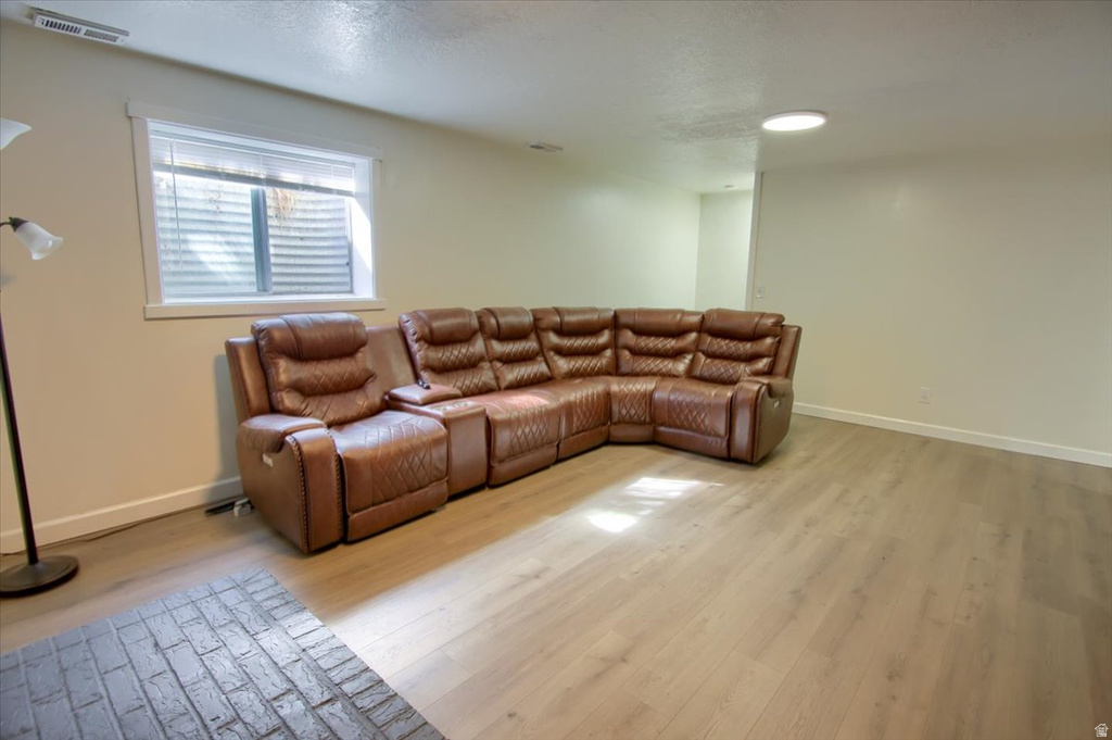 1147 EASTRIDGE DR Logan, UT 84321