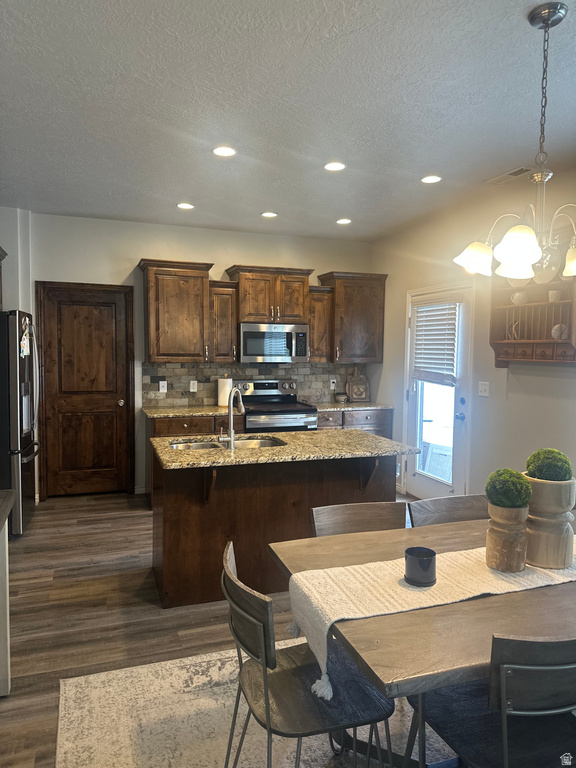 737 E SANDHILL CT Lehi, UT 84043