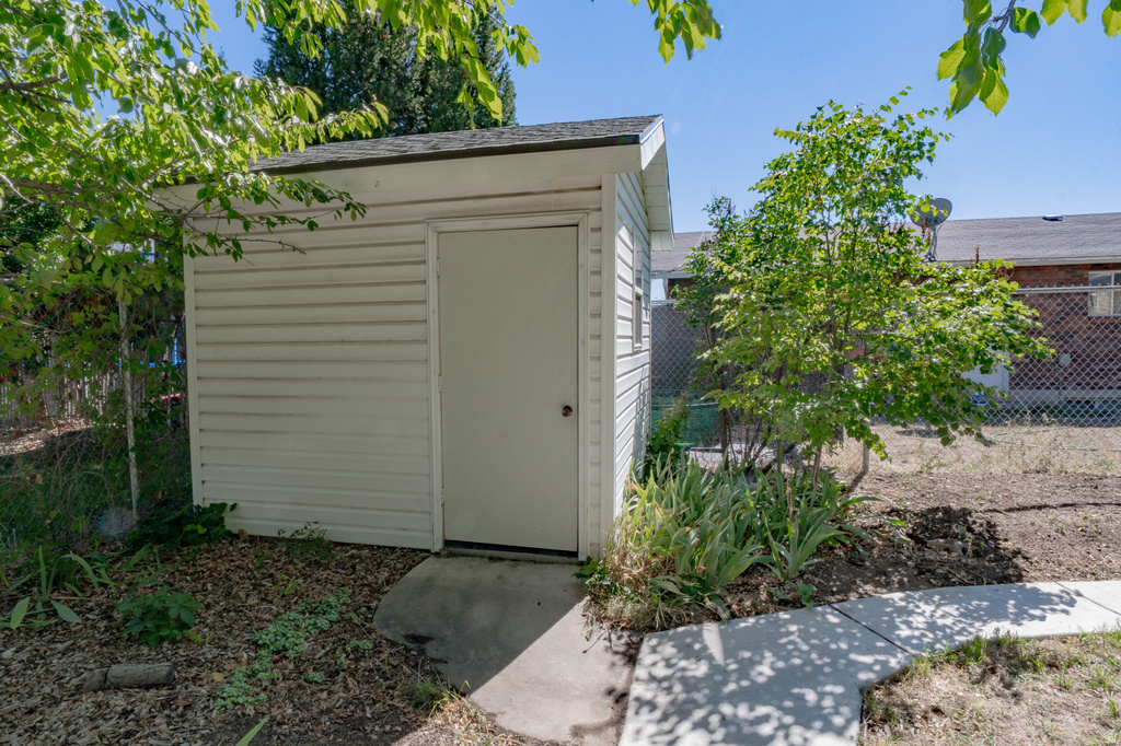 976 N 560 E Orem, UT 84097