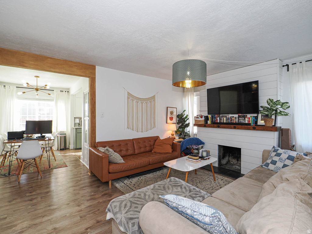 720 E SPRING VIEW DR Salt Lake City, UT 84106