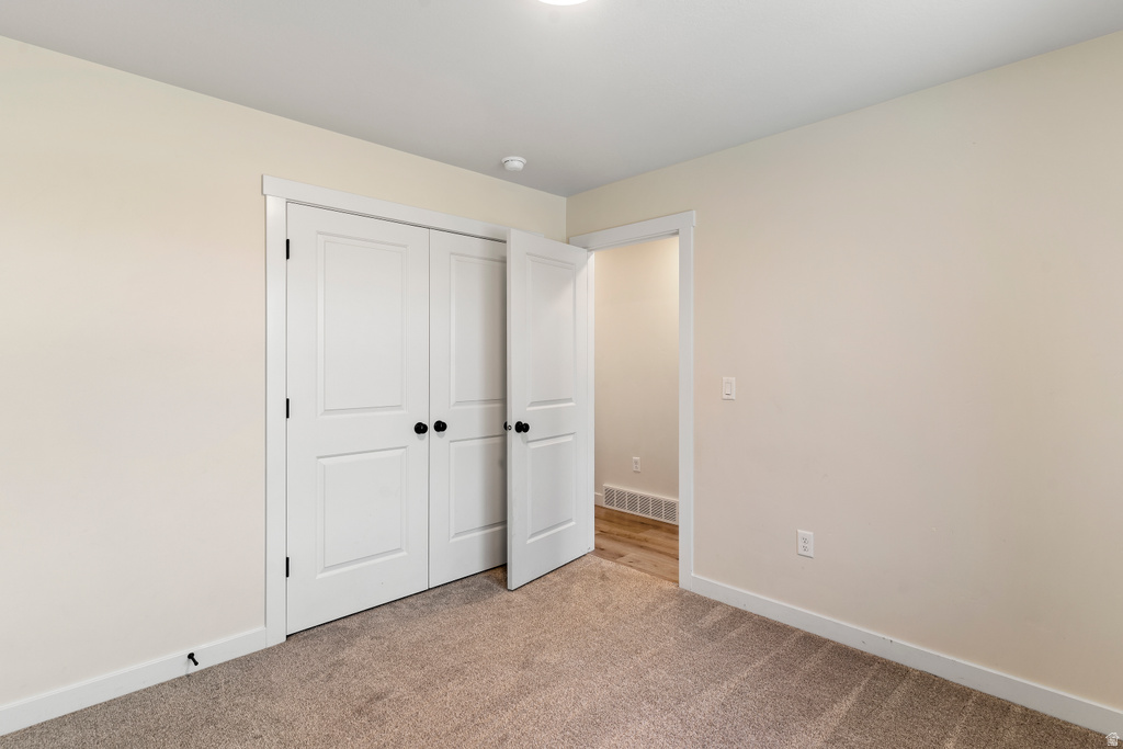 5478 W 3750 S Hooper, UT 84315