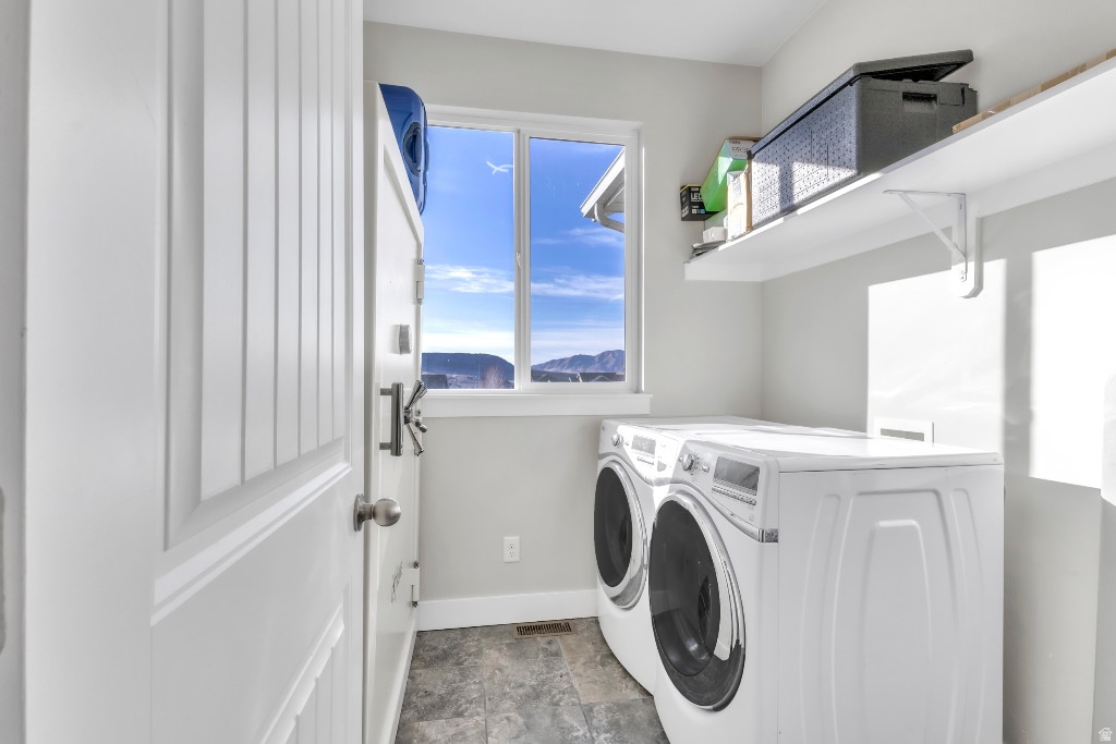 1033 N CHRISTLEY LN Elk Ridge, UT 84651