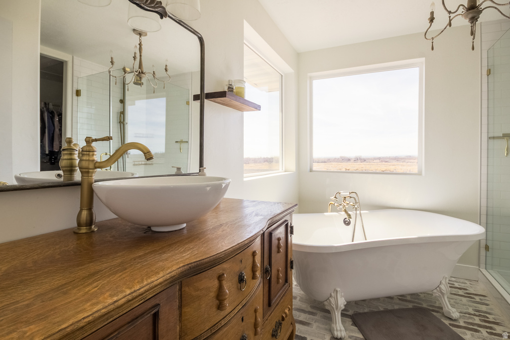 8356 N 9750 E Lapoint, UT 84039