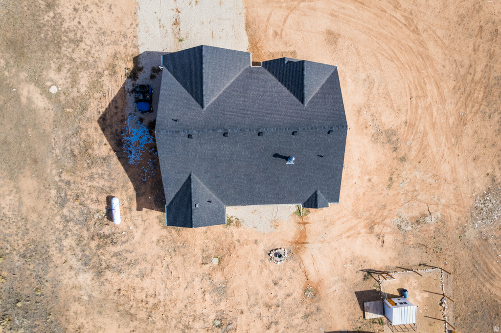 8356 N 9750 E Lapoint, UT 84039