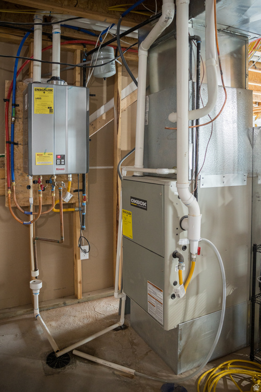 8356 N 9750 E Lapoint, UT 84039