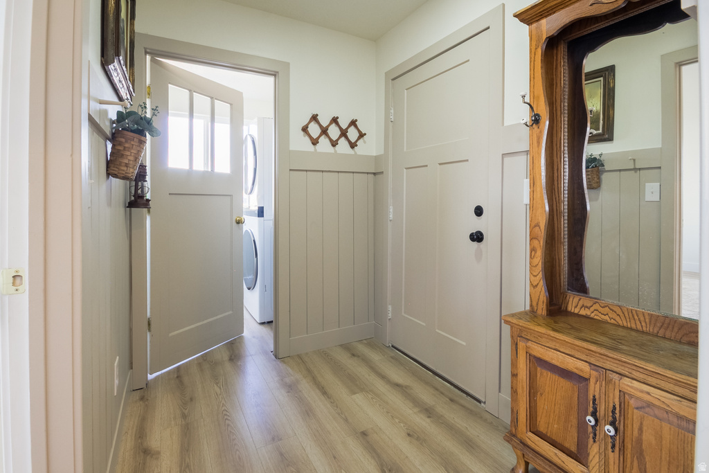 8356 N 9750 E Lapoint, UT 84039