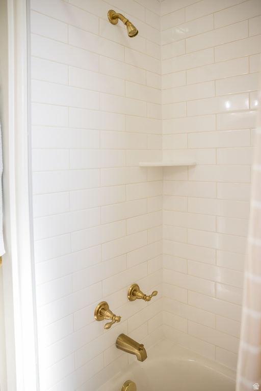 8356 N 9750 E Lapoint, UT 84039