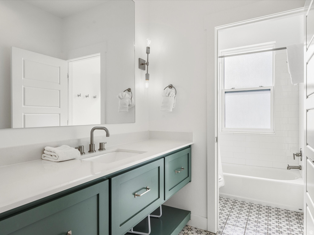 243 HAWKSBEARD CIR Fish Haven, ID 83287