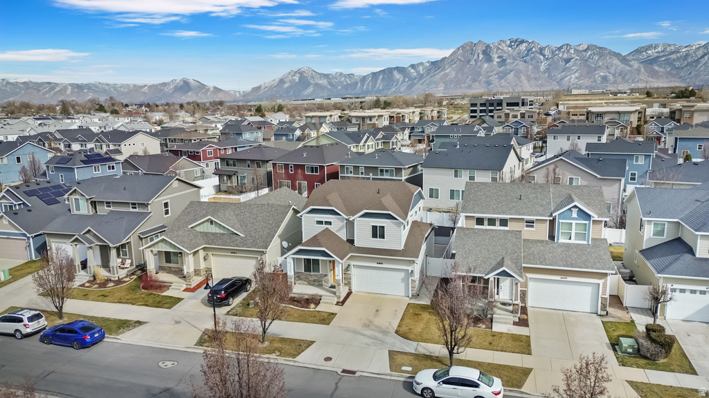 6891 S SUZANNE DR Midvale, UT 84047