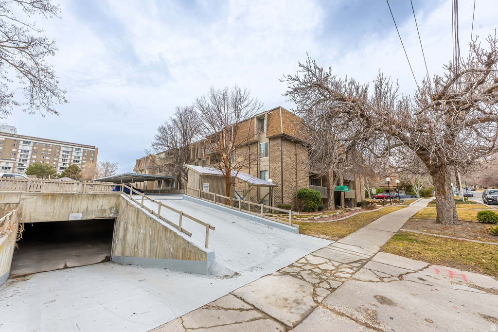 31 M ST #109 Salt Lake City, UT 84103