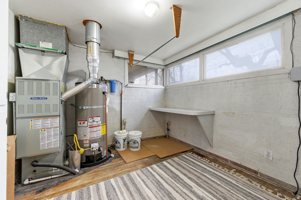 1619 S 700 W Woods Cross, UT 84087