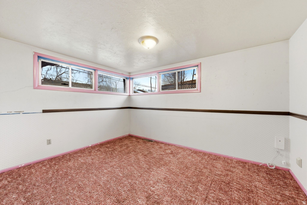 1619 S 700 W Woods Cross, UT 84087