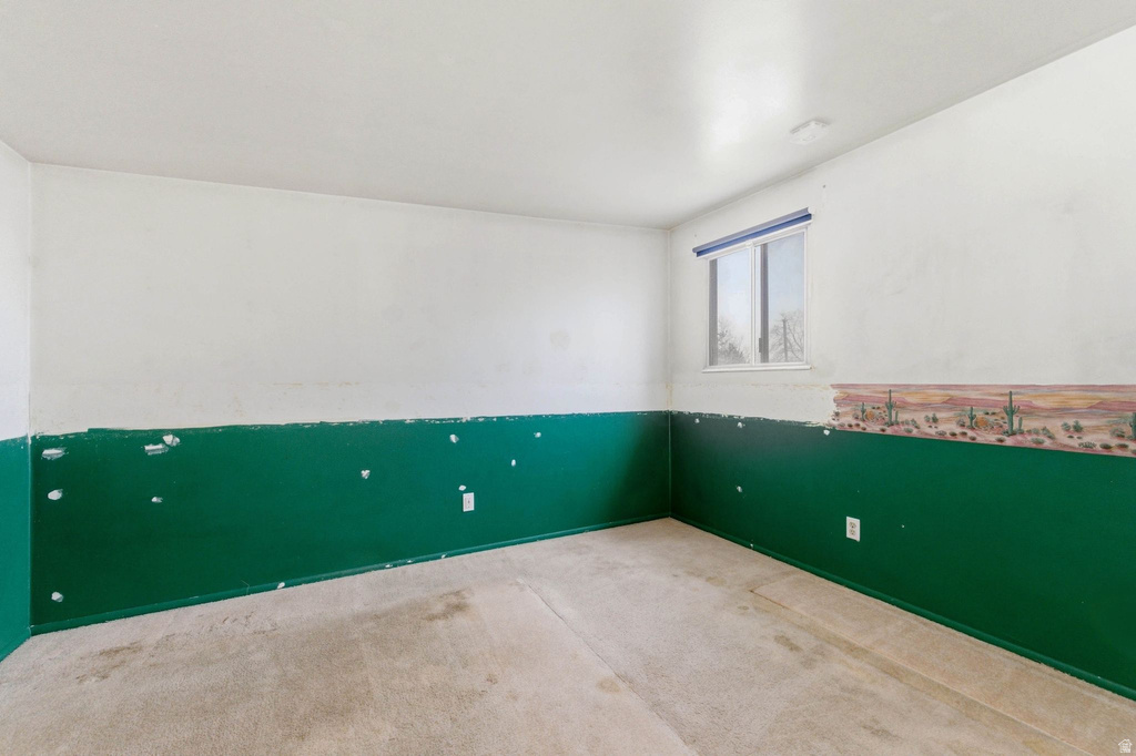 1619 S 700 W Woods Cross, UT 84087