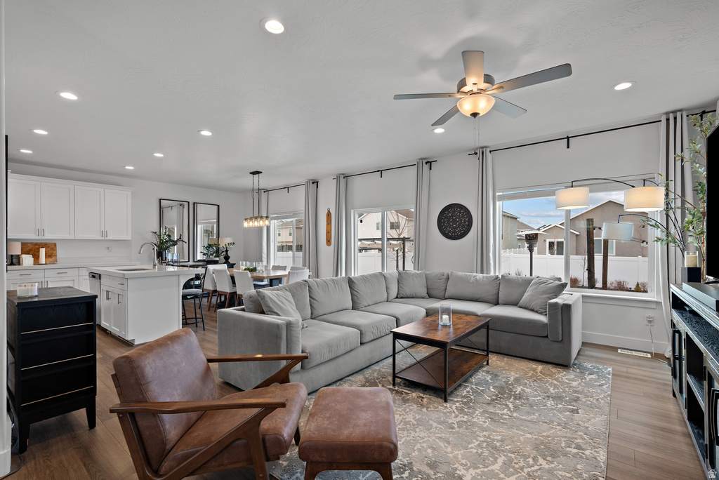 1161 DORIS LOOP RD #423 Eagle Mountain, UT 84005