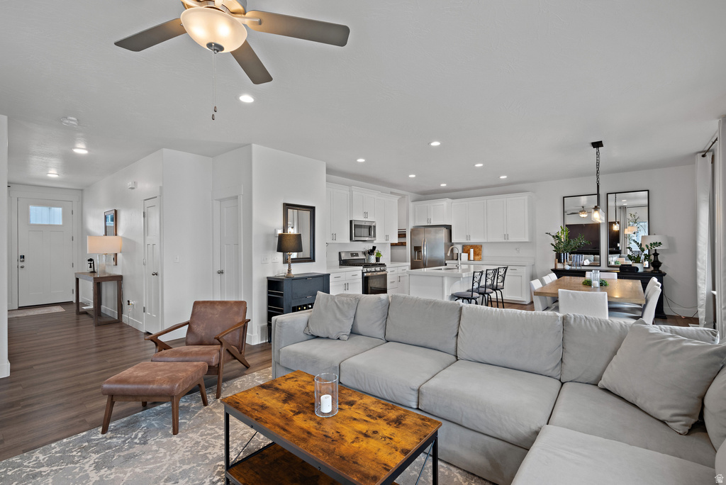 1161 DORIS LOOP RD #423 Eagle Mountain, UT 84005