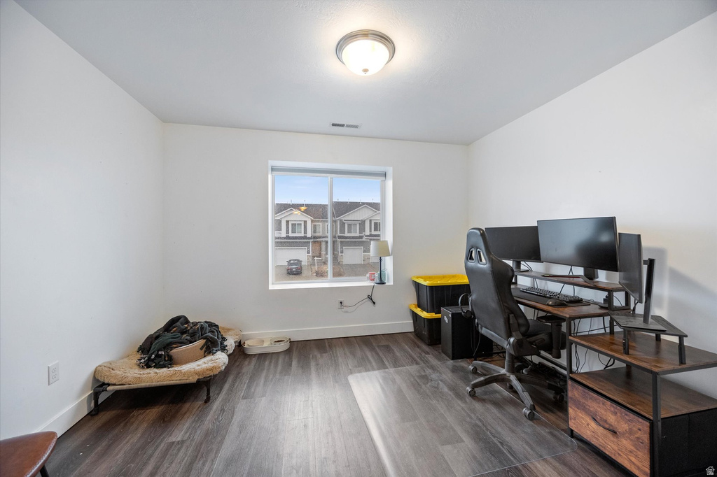 855 N GLENEAGLES CT Tooele, UT 84074