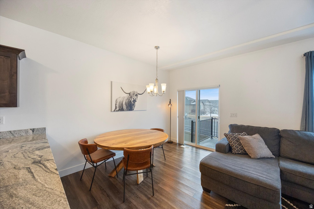 855 N GLENEAGLES CT Tooele, UT 84074