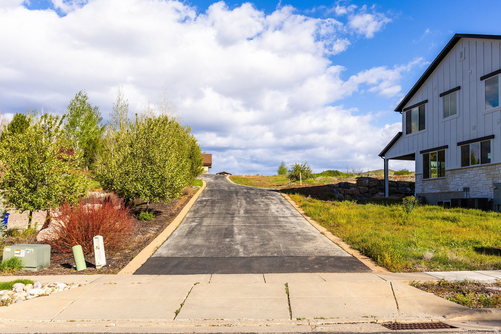 6363  WILLOW CREEK RD Mountain Green, UT 84050