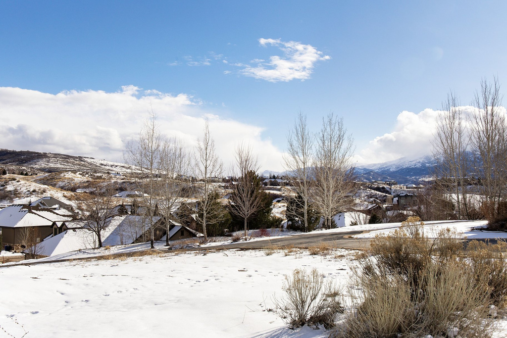 6363  WILLOW CREEK RD Mountain Green, UT 84050