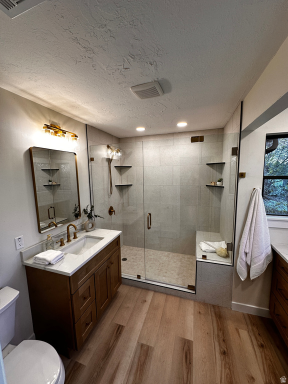 1549 N 400 W Centerville, UT 84014