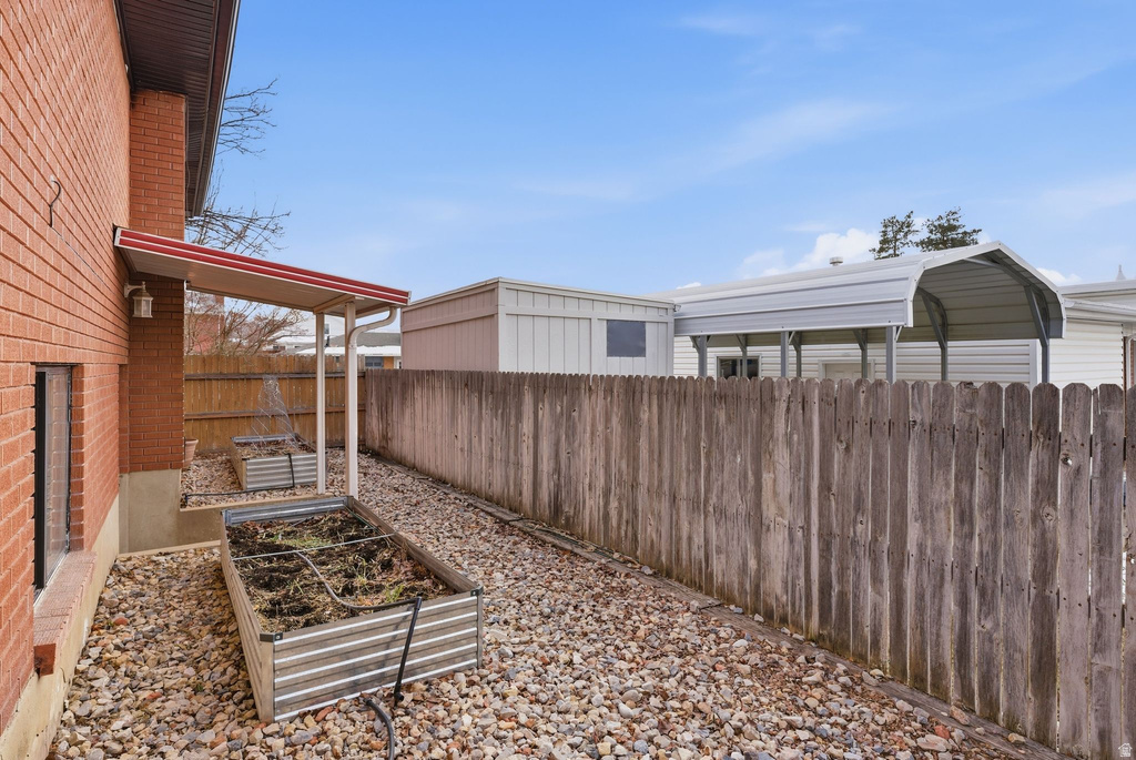 683 E 100 N Bountiful, UT 84010