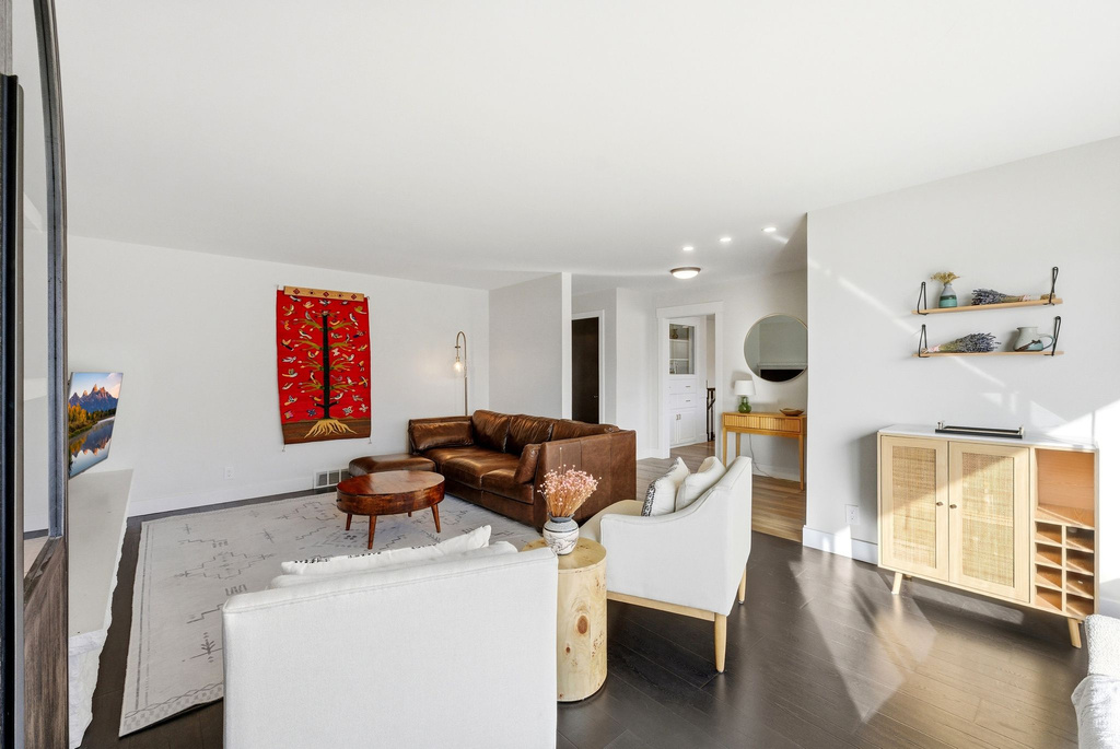 683 E 100 N Bountiful, UT 84010