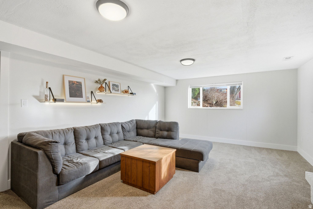 683 E 100 N Bountiful, UT 84010