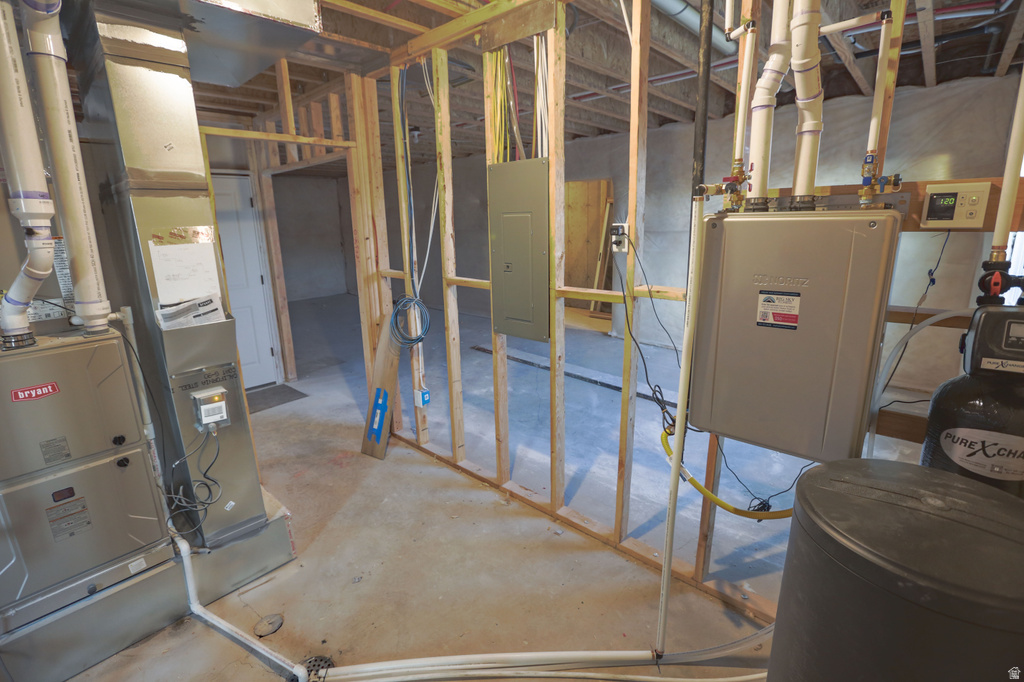 1585 N 250 E Nephi, UT 84648