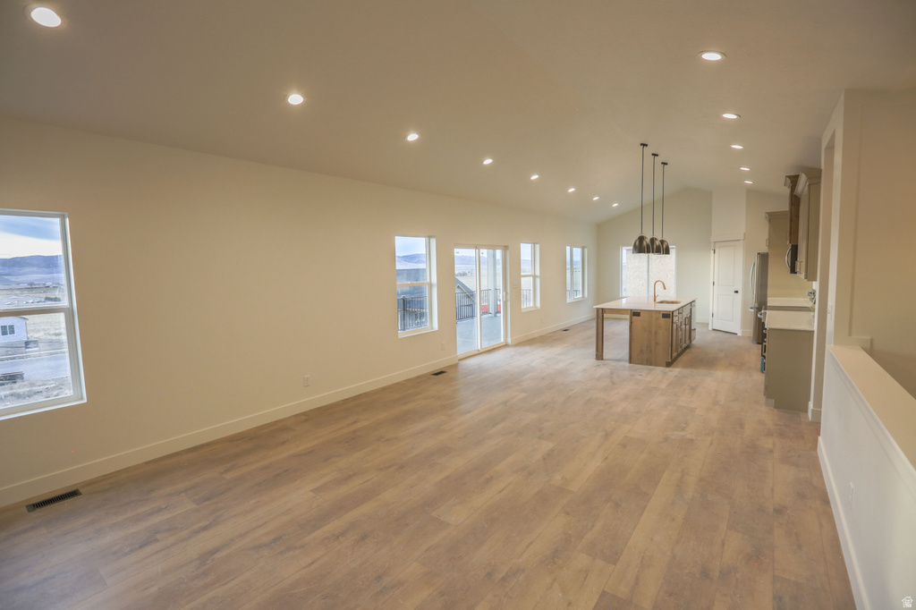 1585 N 250 E Nephi, UT 84648