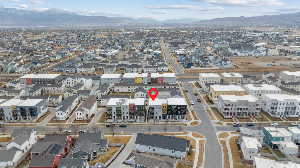 5299 W BOWSTRING WAY South Jordan, UT 84009