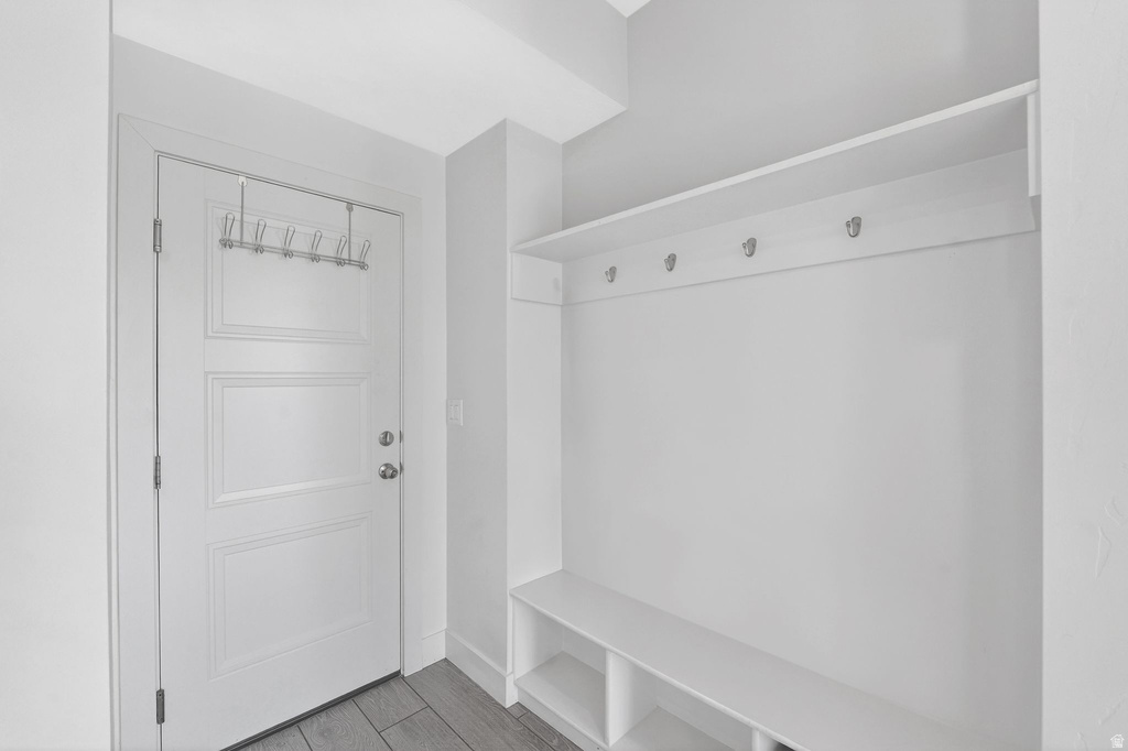 127 W HARVEST VILLAGE LN Saratoga Springs, UT 84045