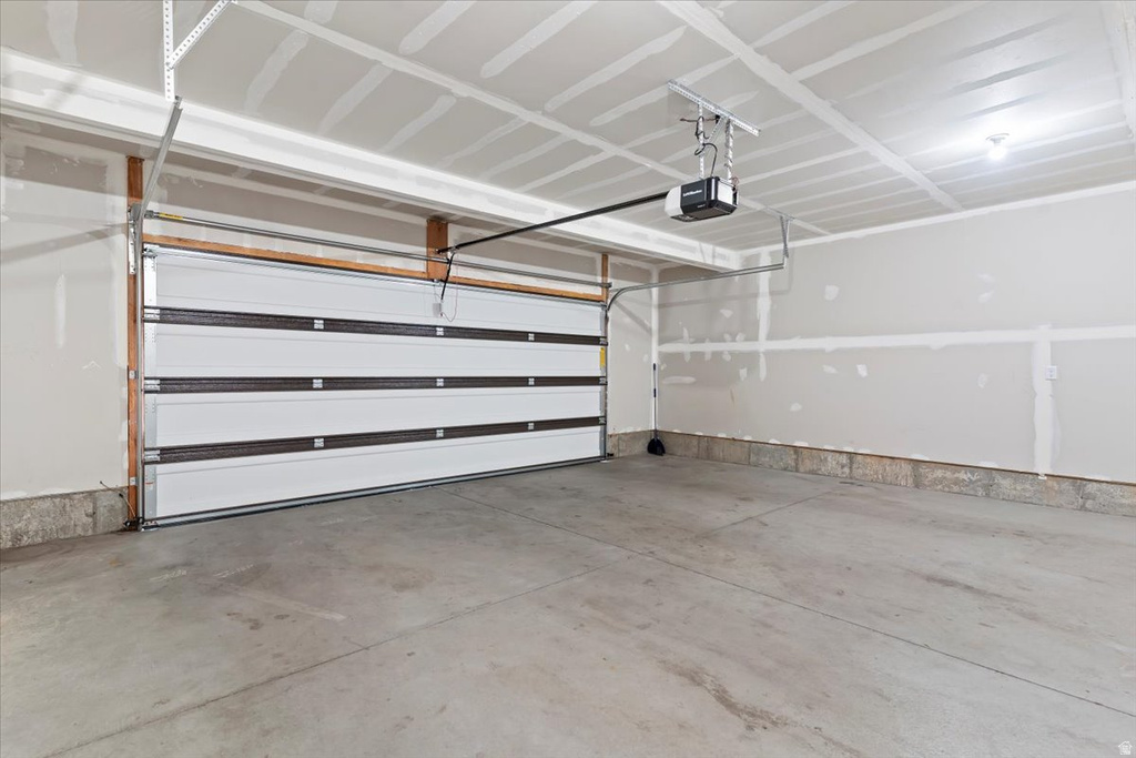 2048 N 350 E North Logan, UT 84341