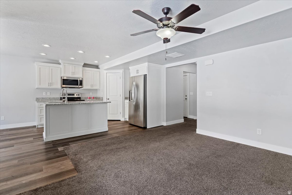 2048 N 350 E North Logan, UT 84341