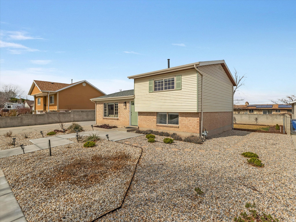 3454 W BRETT AVE West Valley City, UT 84119