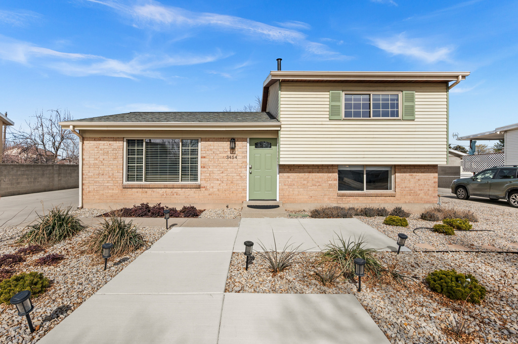 3454 W BRETT AVE West Valley City, UT 84119